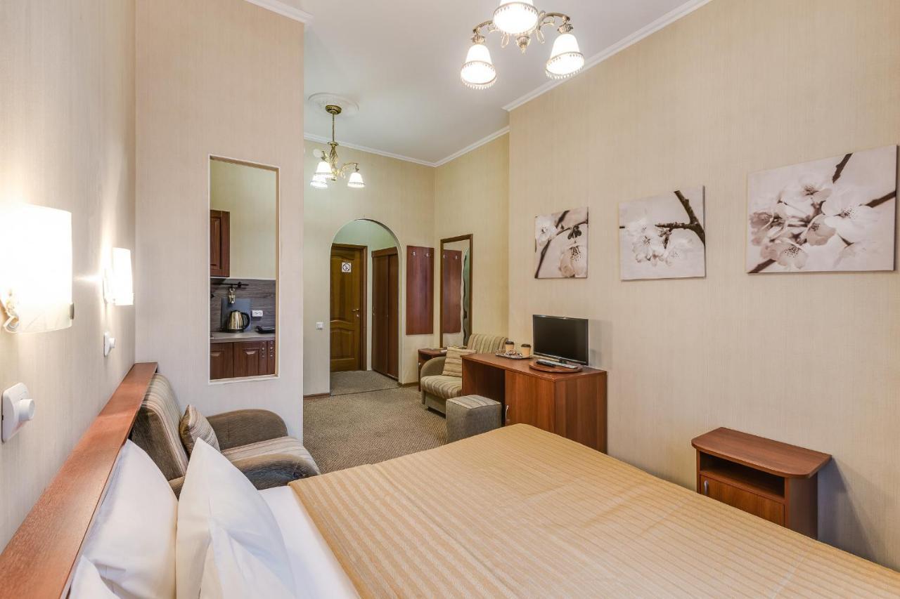 Travelto Griboedova 37 Apartment Saint Petersburg Ngoại thất bức ảnh