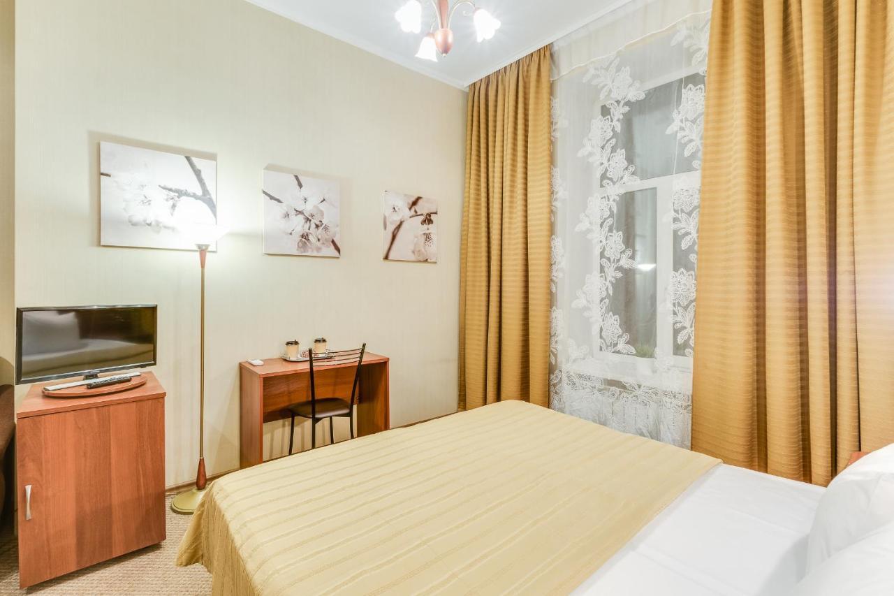 Travelto Griboedova 37 Apartment Saint Petersburg Ngoại thất bức ảnh